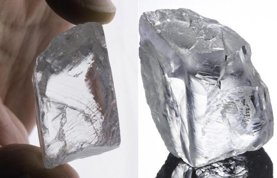 南非钻石矿中发现重达232.08克拉重的巨大白钻。(网页截图)