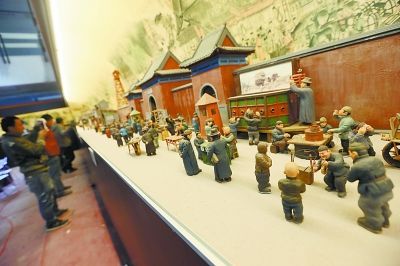 百米长的“微缩北京”景观亮相文博会，带着观众回到了上世纪二三十年代的老北京四九城。