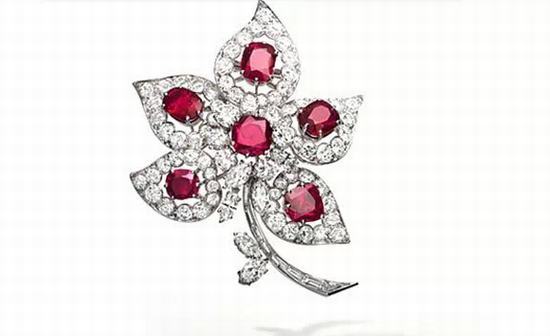 2004 苏富比 玛利亚·卡拉斯的红宝石胸针