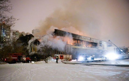 莫斯科百年图书馆失火 大量珍贵古藉焚毁