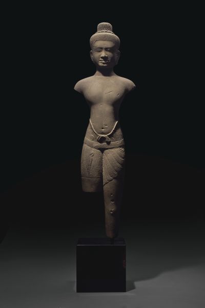 印度南部 朱羅王朝 九世紀 銅舞王濕婆承接恒河降凡像 估價200萬至300萬美元 拍出285.3萬美元