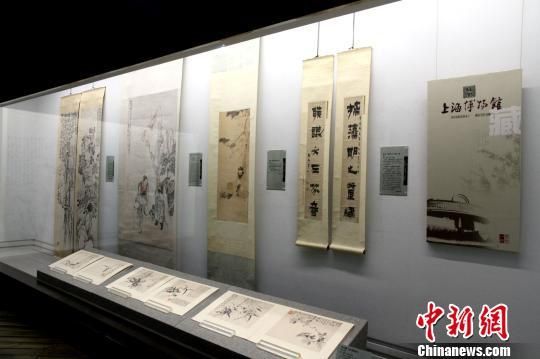 圖為中國四大博物館館藏“揚州八怪”101幅真跡揚州展出。