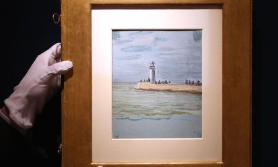 莫奈，《堤角，勒阿弗尔》（ Le Havre, la jetee），这幅作品被发现由艺术家固定在另一幅作品的背面 图片：Philip Toscano via The Guardian