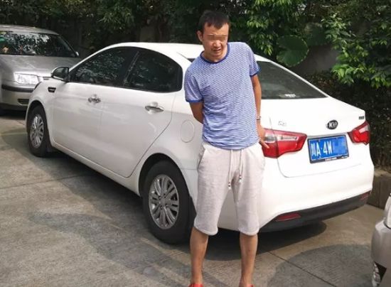 司机刘强和他的车