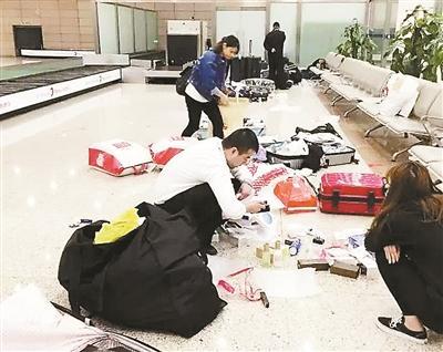 上海海关：“不愿加税商品弃置机场”不属实