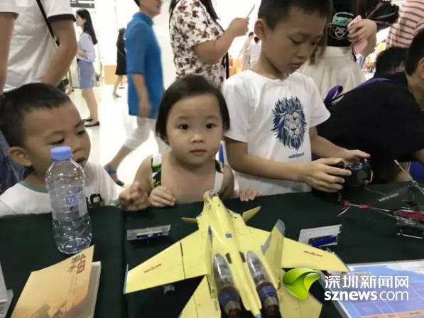 第十五届深圳社会科学普及周开幕掀起航空科普大热