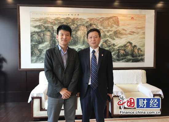 平安银行党委书记、董事长谢永林接受了中国网记者采访。 