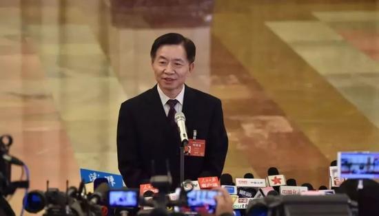 1954年9月生，江苏扬中人。新任民政部部长。
