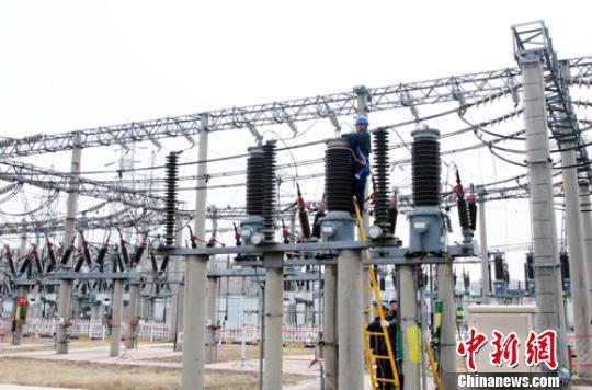中国北疆最大规模电网春检开始：全力配合中国最北高铁建设
