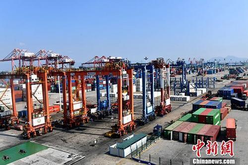 前10月中国服务进出口总额超4.3万亿元创新高