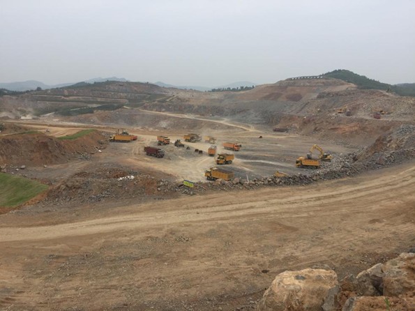 河南禹州多家矿山企业无序开采 生态环境遭严重破坏