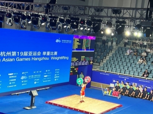 中国太保亚运观赛团观重量级对决掌声不止为金牌
