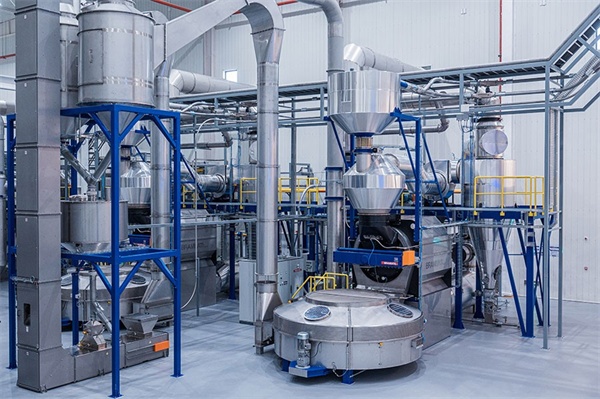 瑞幸咖啡（江苏）烘焙基地投产 新质生产力助推行业品质升级