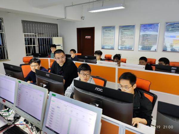 
杭州市第一人民医院黄牛票贩子号贩子跑腿代挂号电话齐商银行新一代核心网络成功上线：赋能业务支撑 提升用户体验