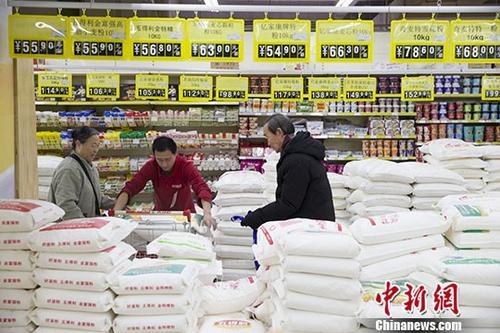 消费的中国：春节带动“史诗级”消费潮